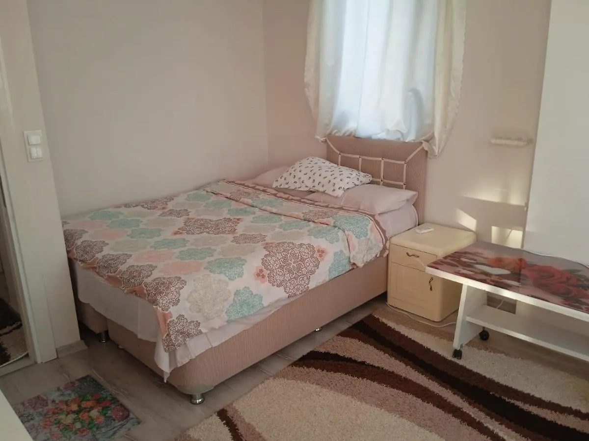 Makif Family Apartment Cheap Furnished Vacation Flat Rooms Antalya Turkey